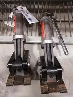 (2) Pop-It Flange Spreaders