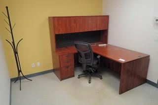 Wood Office Desk C/w Cloth Task Chair And Coat Rack