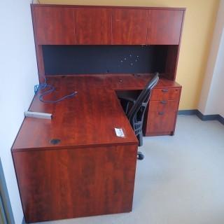 Wood Office Desk C/w Hutch And Cloth Task Chair