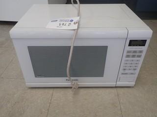 Panasonic 1200W Microwave