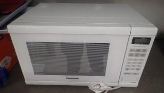 Panasonic Microwave