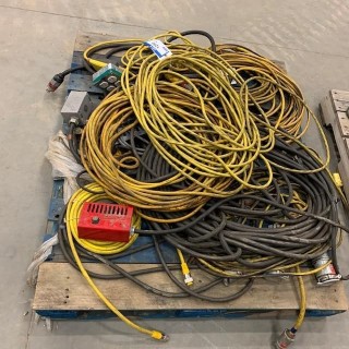 Qty Of Assorted Cable