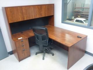 Wood Office Desk C/w Hutch And Cloth Task Chair