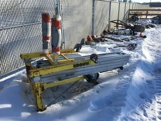 Sumner Model 2020 Material Lift 20'.