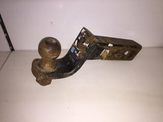 Ball Mount Trailer Hitch.