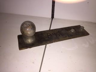 Ball Mount Trailer Hitch.