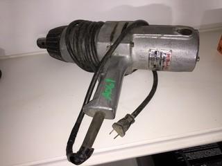 Makita 6910 1" Impact Wrench.