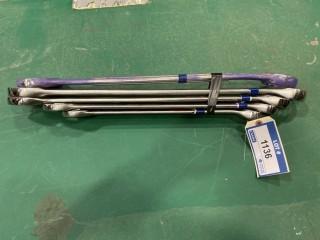 (5) Williams 1 1/4", 1 1/2", 1 13/16", 1 7/8", 2" Wrenches (W-3,3,3)