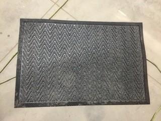 Lot of (5) 35"x 23" Outdoor Mats.