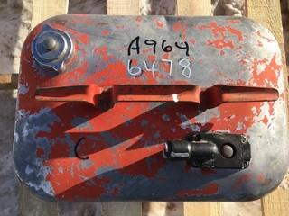 Mercury 5 Gallon Boat Fuel Tank.