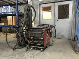 Lincoln Electric Idealarc CV305 Mig Welder c/w LF-72 Wire Feeder, 3 Phase.