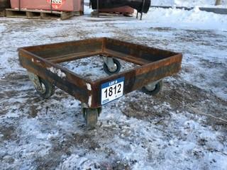 Metal Floor Dolly 19"x19".
