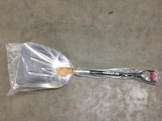 Aluminum Snow Shovel.