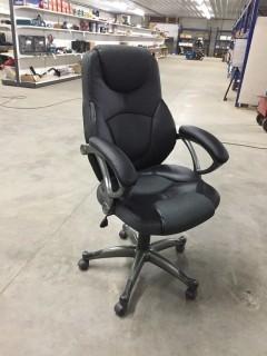 Rolling Adjustable Office Chair.