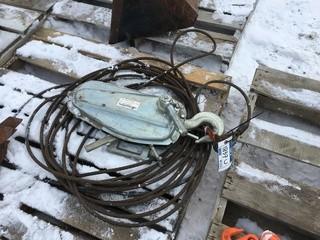 Westward Cable Come Along 1 1/2 Ton Lifting Capacity, 2 1/2 Ton Pulling Capacity.