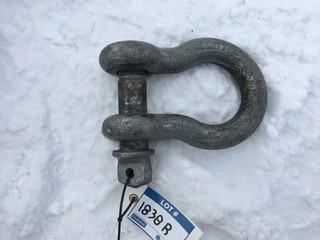 Heavy Duty Clevis 1 1/2" Straps.