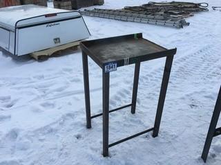 Metal Stand 18"x2'x37 1/2".