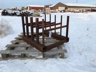 Metal Rack 31"x29"x22".