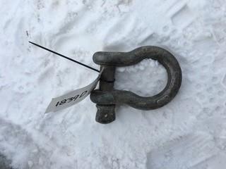 Heavy Duty Clevis 1 1/8" Straps.
