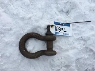Heavy Duty Clevis 1 1/8" Straps.