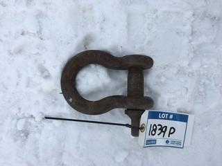 Heavy Duty Clevis 1 1/8" Straps.