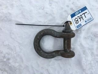 Heavy Duty Clevis 1 1/8" Straps.