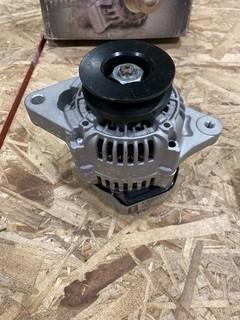 (1) Alternator PN A-80051 Fits Yanmar Utility Tractors (E-1,1,3)