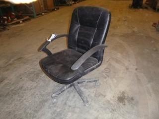 Rolling Task Chair