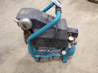 Makita 3.3 CFM Air Compressor  (Outside)