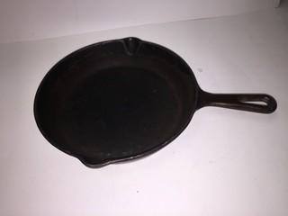 10" Cast Iron Frying Pan, Made In USA.