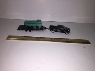 2016 Ram 2500 Diecast Truck & Trailer with Mercedes Truck.