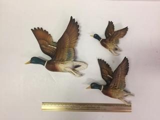 Set of (3) Ceramic Duck Wall Decor.