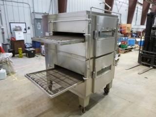 Lincoln Dual Pizza Oven, Model 1004, S/N 013253-01-89, Natural Gas, 1 Phase, BTU 70000-120000 per oven, c/w dual temp control