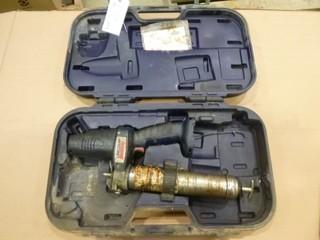 Lincoln Cordless Grease Gun, Model 1400, 14V DC, c/w carry case *Note No Battery* (E-2,4,1)