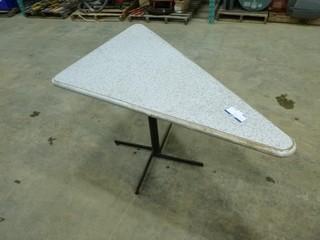 Restaurant Triangle Table, 5' x 3' (Outside)