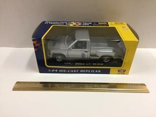 Motor Max GMC Sierra GT Pickup Diecast Model, 1:24 Scale.