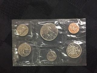 Royal Canadian Mint 1975 Coin Set.