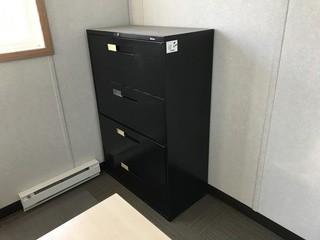 Lot of 4-drawer Lateral Filing Cabinet and 4-drawer Vertical Filing Cabinet.