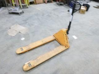 Lift-Rite Pallet Jack, Model LR55270048, 5500lb Capacity *Note Lifts But Won't Release Down)