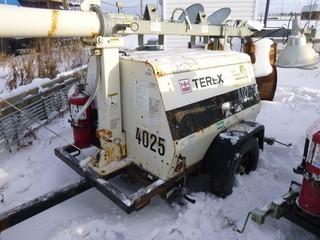 2008 Terex AL4000 S/A Light Tower C/w (4) Lights, Pintle Hitch, Manual Extension. Showing 6877hrs. SN AL408-1036. Unit 4025