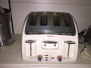 T-Fal Avante 4 Slice Toaster.