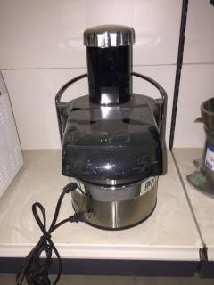 Jack LaLanne's Power Juicer, Model MT-1000.