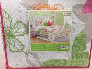 Colour Your Home Junior 3 Piece Double/Queen Quilt Set.