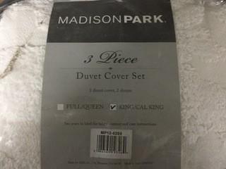 Madison Park 3 Piece Duvet Cover Set.