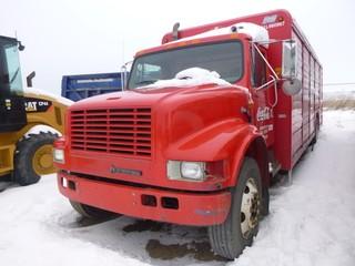2001 International Navistar 4900, C/w DT 466 Diesel, 230HP, 6 Speed Manual, S/A,  Van Style Body, Side Load Doors, VIN 1HTSDAAN51H391472 * Note Ignition Switch Missing, Unable to get KM or Hours, Drive Shaft Disconnected*