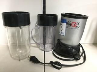 Magic Bullet with (2) Cutting Blades & (2) Cups.