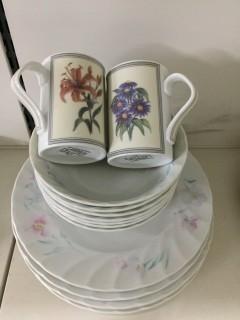 Set of Floral Plates, Bowls & Mugs.