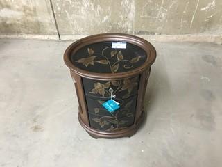 28"x20 1/2" 3 Drawer Night Table