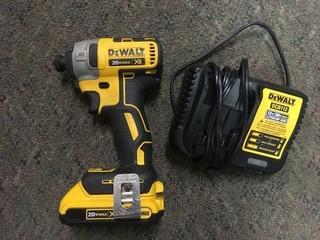 DeWalt 1/4" Cordless Impact Driver, Battery & Charger, DCF887.