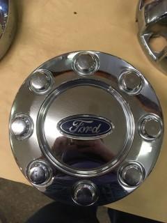 Ford 8 Bolt Hub Cap.